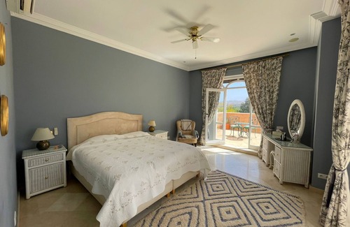 Mechouar-Kasbah Other | Relax in the beauty of a saffron farm in the foothills of Atlas Mountains