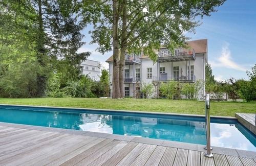 Putbus Apartment | Relax in the heart of the white city: our stylish vacation apartment at Circus