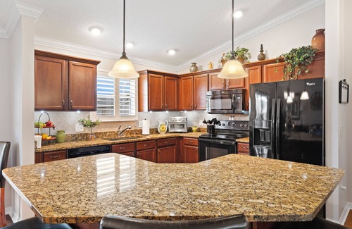 Duval House | Relax in The Villages – 3BR w/Golf Cart, Pet-Friendly & Prime Location!