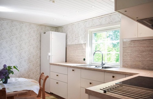 Markaryd House | Relax in this beautiful and charming holiday home with a fantastic lake view.