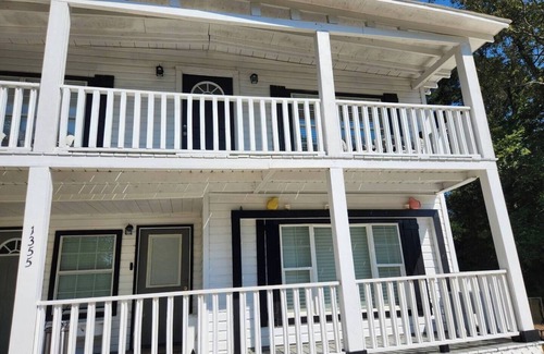 Many House | Relax in this country living spacious and serene Historical newly renovated home