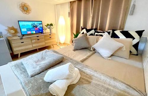 Talat Yot Apartment | Relax in town,Grand Palace