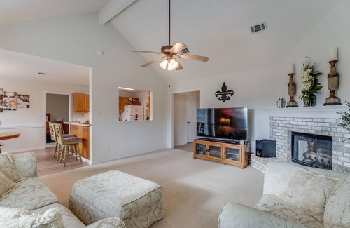 Ocean Springs House | Relax in Your Private Paradise