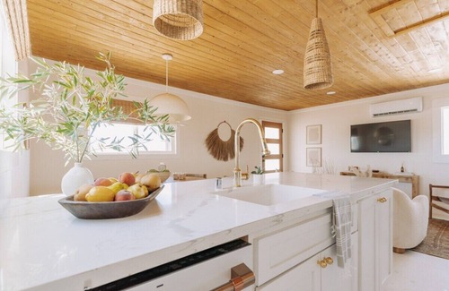 Joshua Tree House | Relax in your secluded oasis with luxury amenities. Retreat and recharge in your private haven