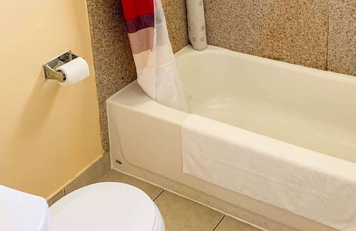 Espy Hotel | Relax Inn Bloomsburg