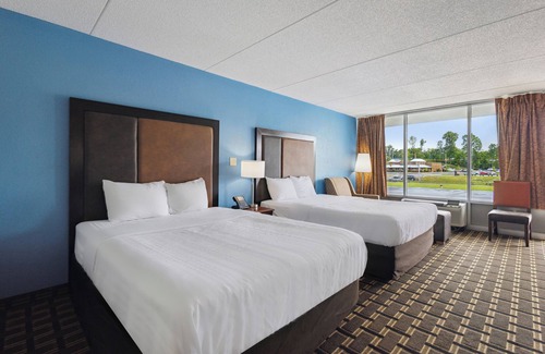 Greeneville Hotel | Relax inn by OYO Greeneville Near Hwy US-321