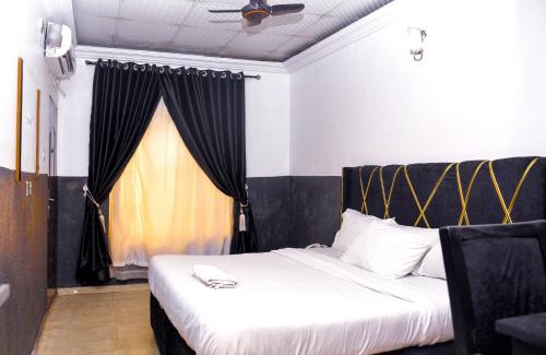 Owerrinta Hotel | Relax Inn International Hotel