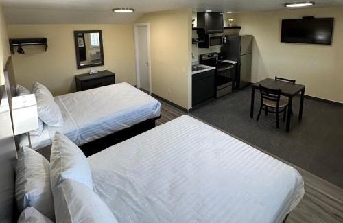 Medford Hotel | Relax Inn of Medford