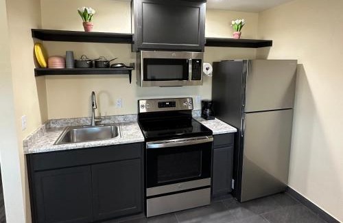 Medford Hotel | Relax Inn of Medford