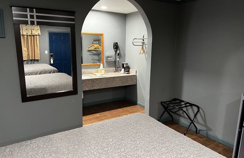 Ashdown Hotel | Relax Inn