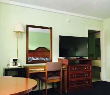 Folkston Hotel | Relax Inn