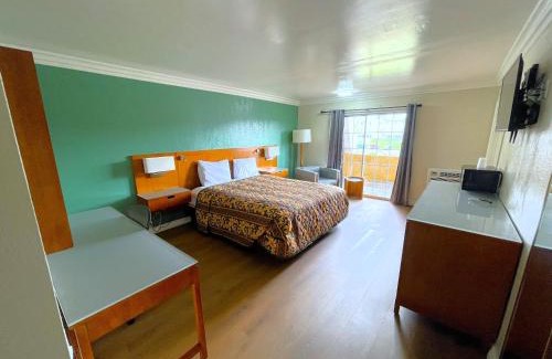 Mid-Wilshire Hotel | Relax Inn