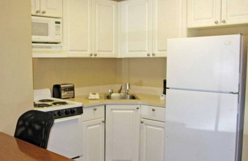 Gaithersburg House | Relax, it is Gaithersburg! Historic visit or Fun11