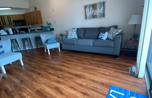 Gypsum Condo | Relax on beautiful Catabwa, Lake Erie in West Harbor