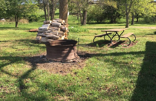 Keosauqua Cabin | Relax on the River and Enjoy Southeast Iowa's Beauty