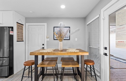 South Arlington House | Relax &Play: Pool& Spa,Game Room,Near Six Flags, AT&T Stadiums, Globe Life Field