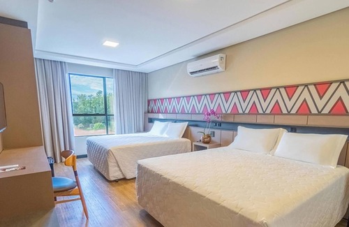 Foz do Iguacu Hotel | Relax & Refresh in Group | Two Superior Double Room with Access to the Pool