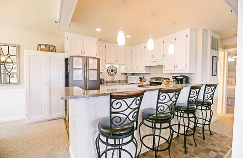 Duck Condo | Relax, Rejuvenate, and Refresh