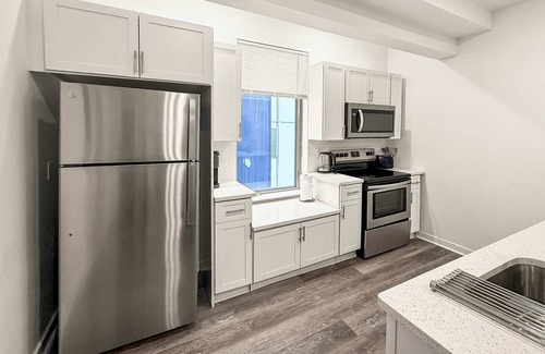 Olde Kensington Apartment | Relax & Stay 2BR | Sleeps 6 | Northern Liberties