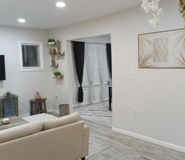 Detroit Apartment | Relax & Stay Awhile