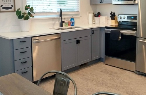 Orem House | Relax & Unwind in this Beautiful Hideaway
