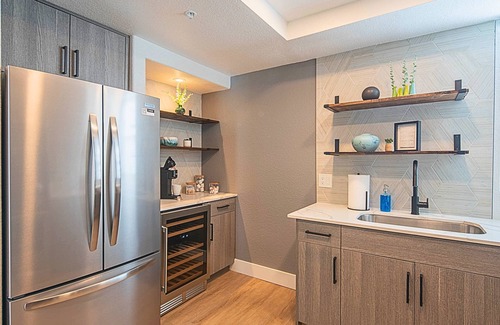 Kierland Condo | Relax & Unwind |Pool Hot Tub Roku King Suite