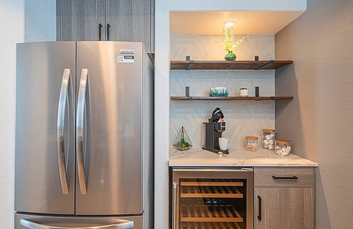 Kierland Condo | Relax & Unwind |Pool Hot Tub Roku King Suite