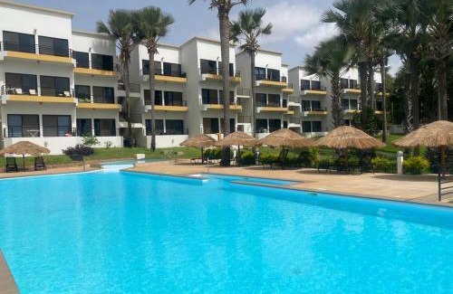 Serrekunda Apartment | Relax Water Front 3 Bedroom Beach Front