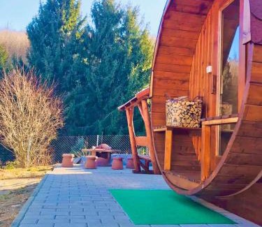 Paradsasvar Apartment | Relax Wellness Apartman