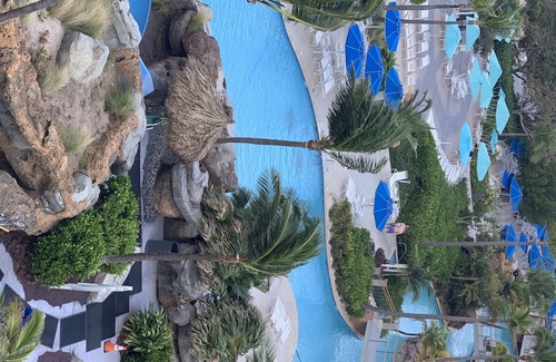 Palm Beach Villa | Relax While Floating in the Lazy River