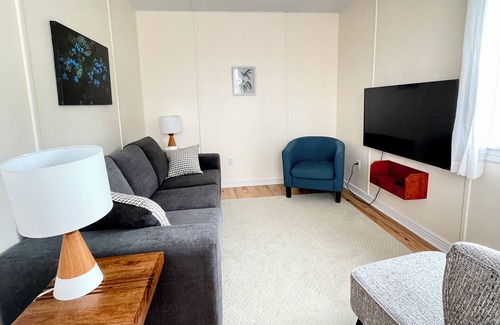 Ochre Pit Cove Cottage | Relax with the whole family at this peaceful oasis