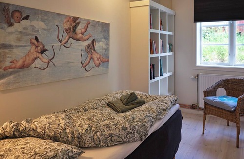 Jadraas Apartment | Relax with the family in this peaceful accommodation with a beautiful view.