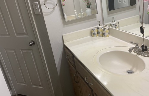 Woodlake - Briar Meadow Apartment | Relax with the whole family at this peaceful place to stay