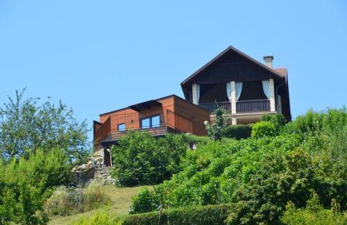 Novi Marof Apartment | Relax with view Holiday House