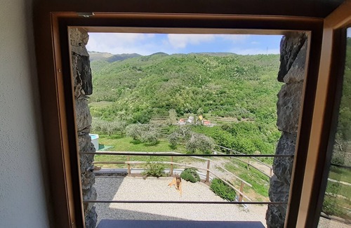 San Colombano Certenoli Cabin | Relaxation of the sea and mountains, nature and animals Alta Via dei Monti CITRA 010053-LT-0001