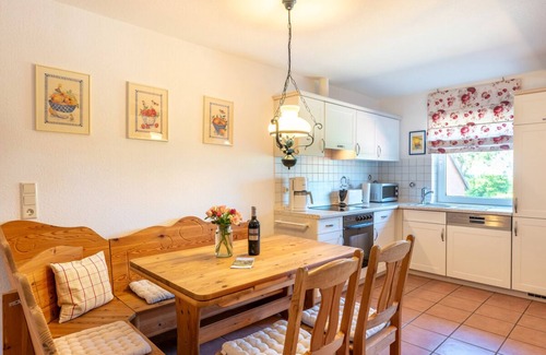 Midlum Apartment | "Relaxation and adventure for the whole family at Ferienhof Bruhn"