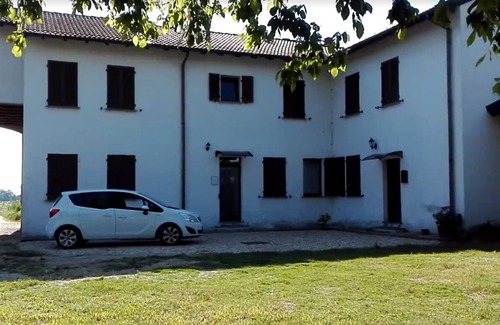 Garlasco House | Relaxation at Casa Carnaroli in Cascina Luglio