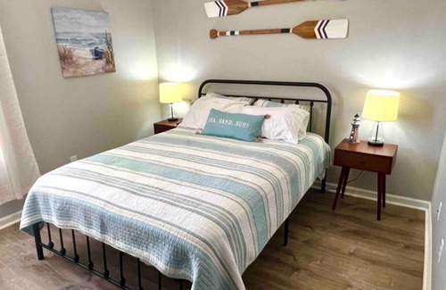 El Centro Beach House | Relaxation Beach Cottage