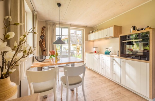 Putbus House | Relaxation by the water: Holiday home Herrlichkeit 1 in the Klein Stresow vacation village