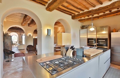 Monteriggioni Villa | Relaxation in the green, in the municipality of Monteriggioni just 7 km from Siena