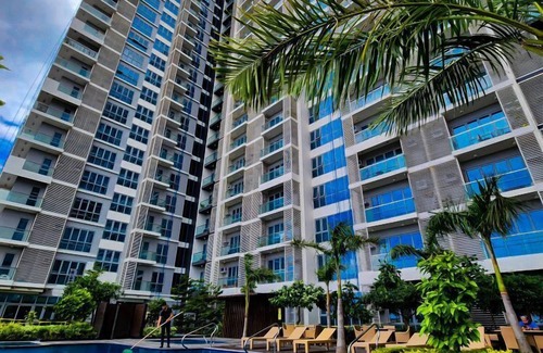 Iloilo Condo | Relaxation Redefined: 2-BR Escape