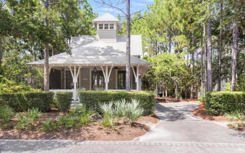 Watercolor House | Relaxation Station 30A by Oversee 30A