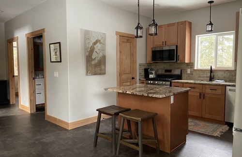 Anchor Point House | Relaxation Station - Hot Tub and Two Bedroom Cabin