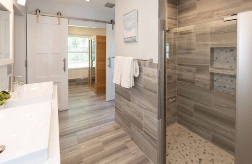 Royal Palm Beach House | Relaxation Villa Private pool Sauna Hot tub