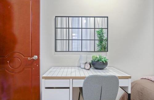 Bloomingdale Apartment | Relaxed 2BR in Manhattan Valley