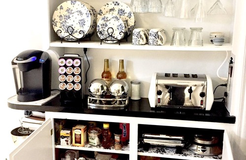St. Augustine House | Relaxed Elegance at Casa de Flora II in historic St Augustine, Florida 🚭