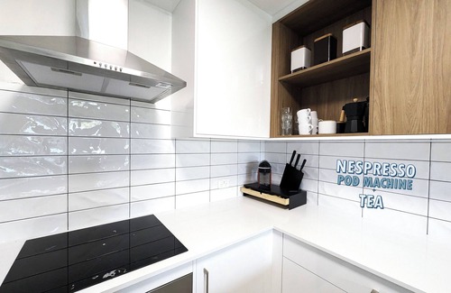 Hallett Cove House | Relaxed & Private Coastal Stay w/Sea Views