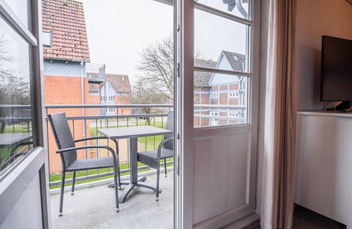 Ostersiel Apartment | Relaxed vacation apartment "Haus Möwe" right by the sea on Pellworm!