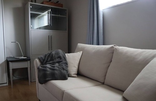 Ottawa Division Apartment | Relaxful Trendy Suite w/Fireplace