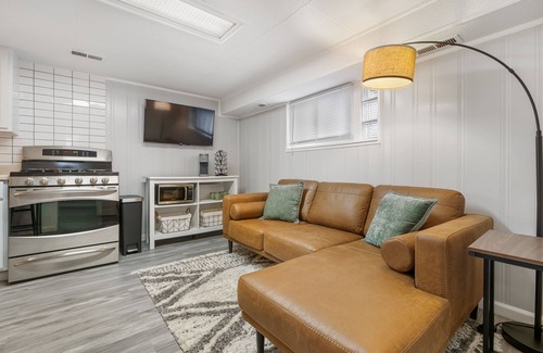 East Peoria Apartment | Relaxing 1BR Apartment in East Peoria - Close to Everything!